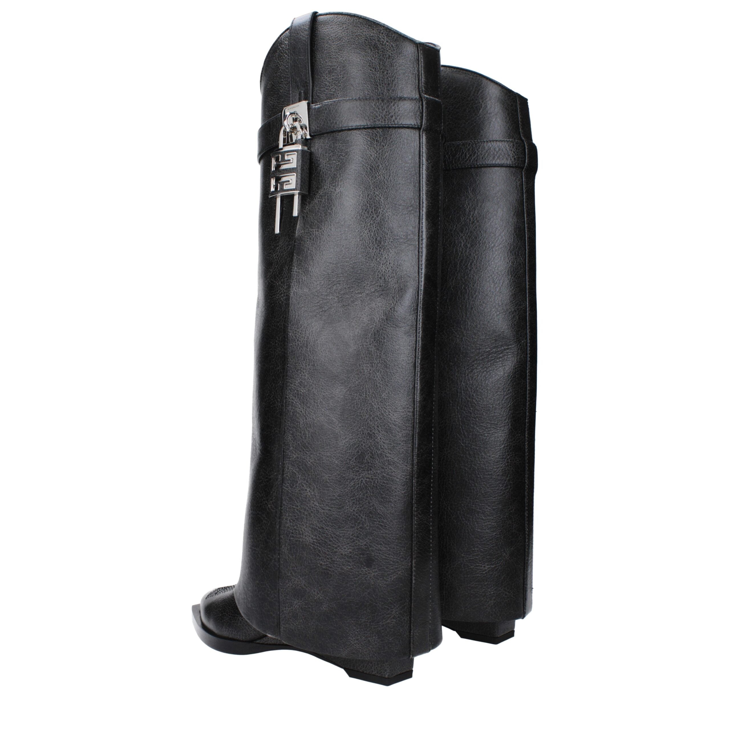 Givenchy Schwarze Lederstiefel
