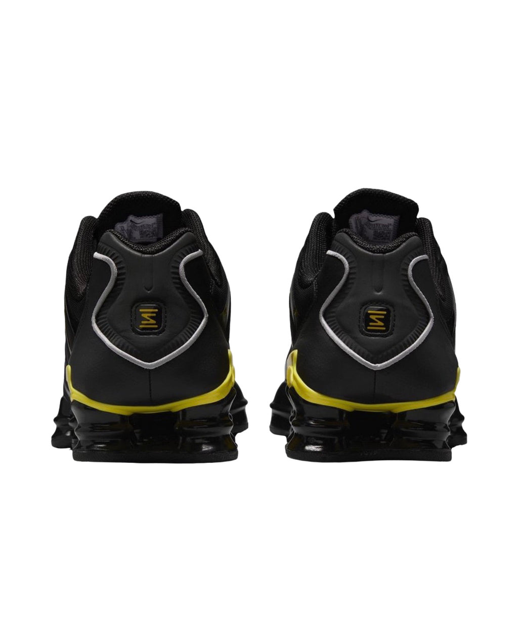Nike
Shox TL Sneaker EU44