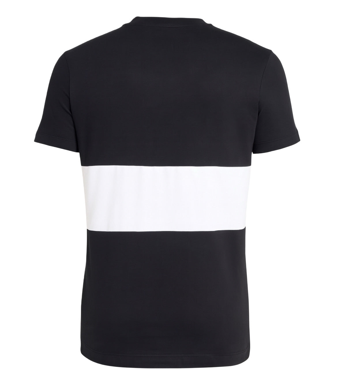 Burberry
T-Shirt (L)