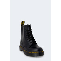 Dr. Martens Damme Stiefel